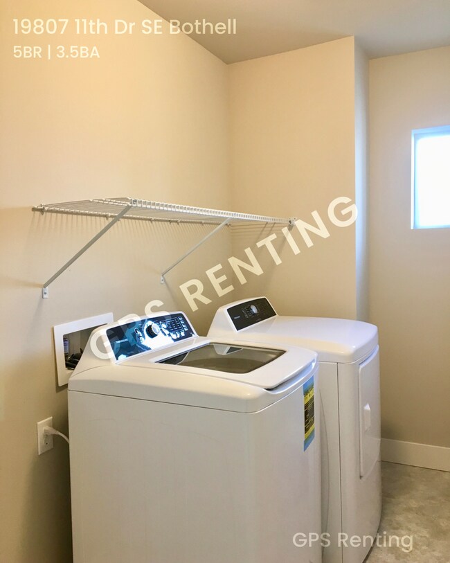 Building Photo - 19807 11th Dr SE