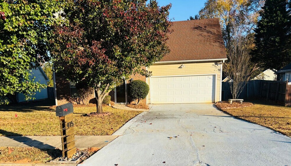 Primary Photo - 415 Plantation Ct