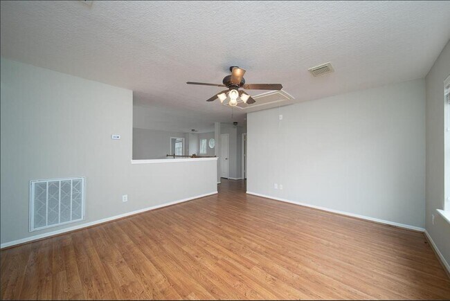 Game room area - 2647 Katie Harbor Dr