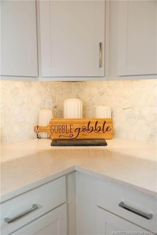 Building Photo - 950 SW Pr Ave