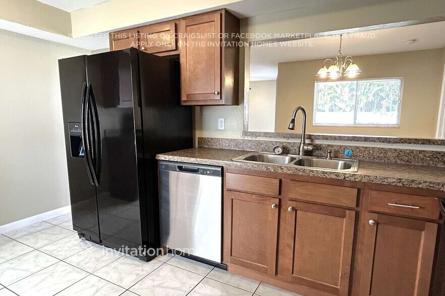 Building Photo - 1137 SW 47th Terrace