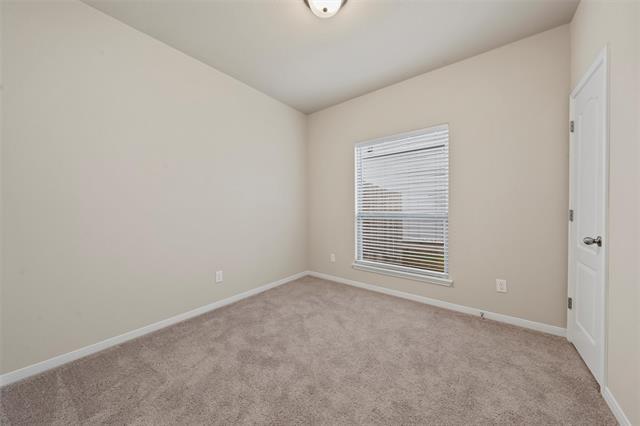 Building Photo - 7445 Gdn Gln Dr