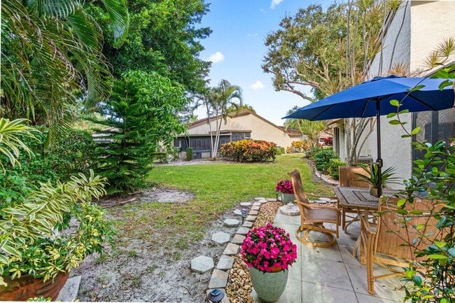 Building Photo - 5944 Forest Grove Dr