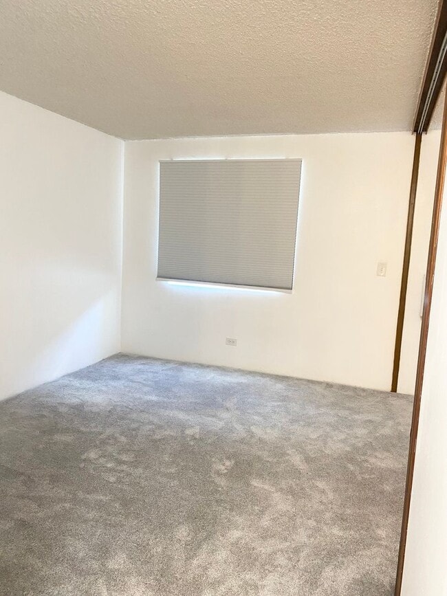 Building Photo - Pearlridge Gardens & Tower:1 Bdrm 1 Bath Condo Apt w/ 1 Open Pkg