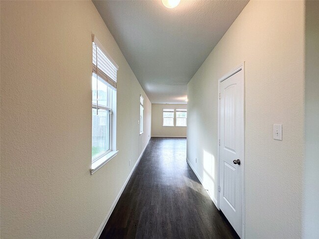 Building Photo - 5211 Daintree River Ct