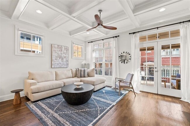 Building Photo - 821 Virginia Park Cir NE