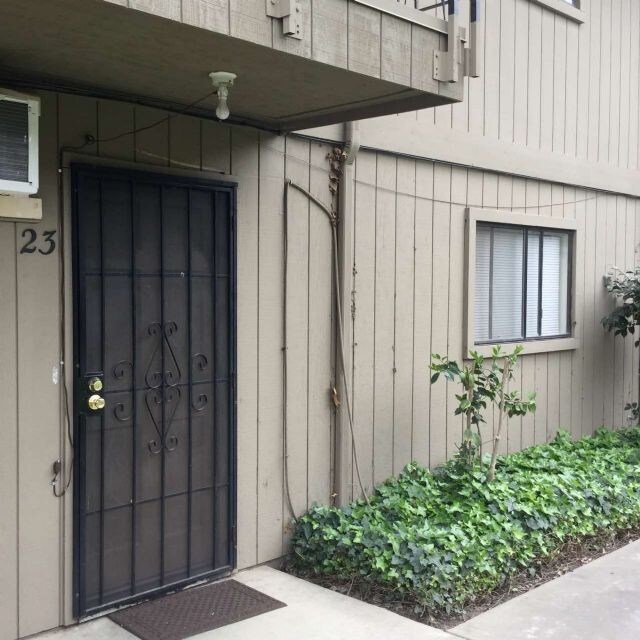 Apartment For Rent in Lodi 1951 Scarborough Dr Lodi CA 95240 Apartment Finder