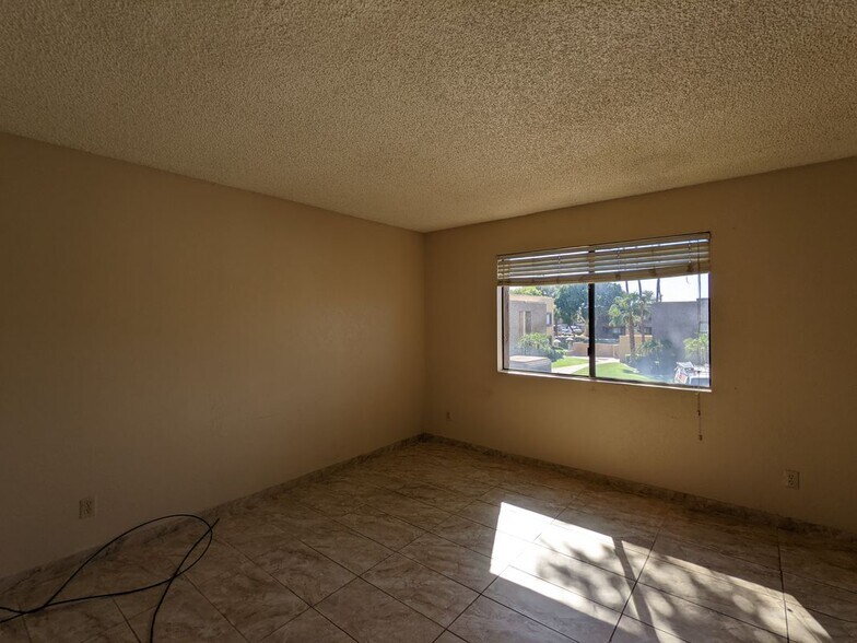 Building Photo - 3535 W Tierra Buena Ln