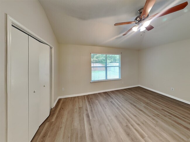 Building Photo - 12038 Green Butte Ct