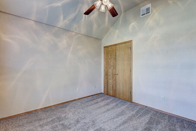 Building Photo - Stunning Open-Concept Home with Luxury Primary Suite & Outdoor Living