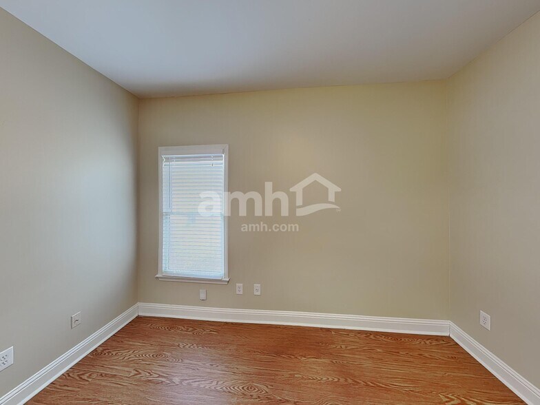 Building Photo - 2492 Herring Woods Trl