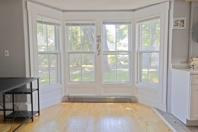 Building Photo - 330 Walpole St