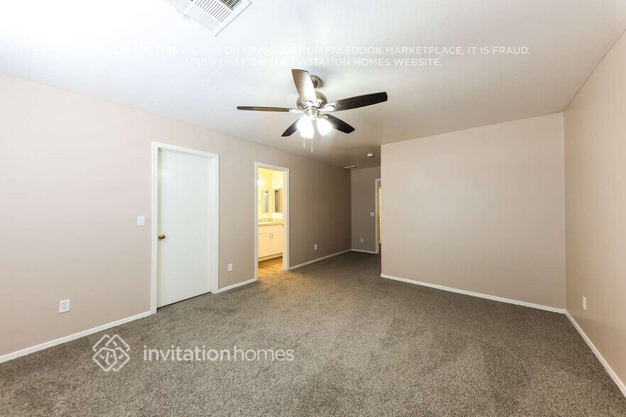 Building Photo - 15787 W Anasazi St