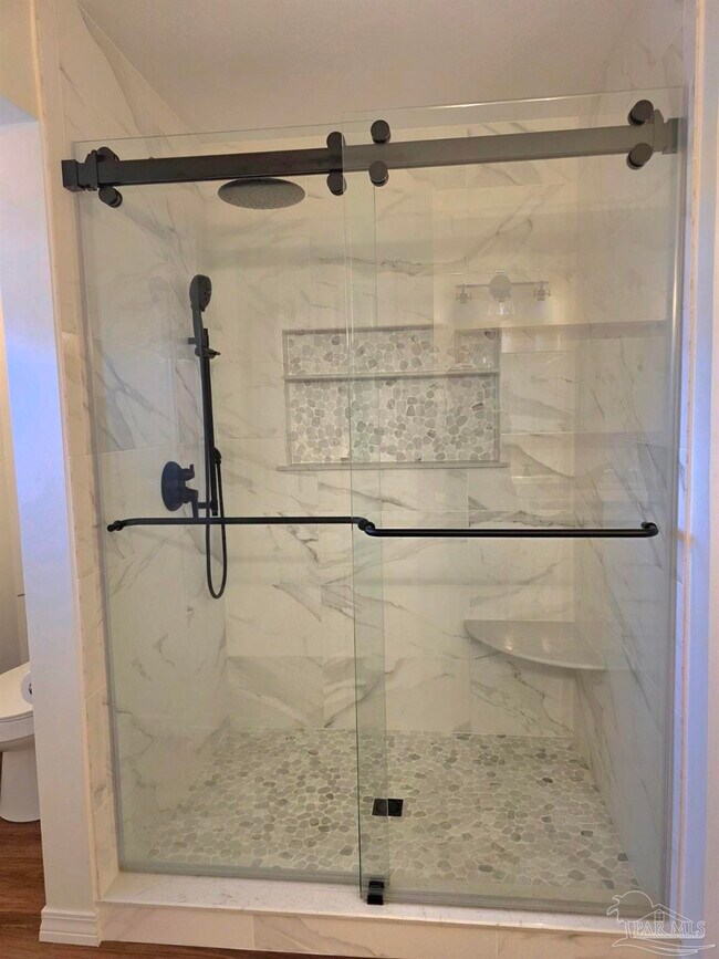 Building Photo - 11031 Bridge Creek Dr