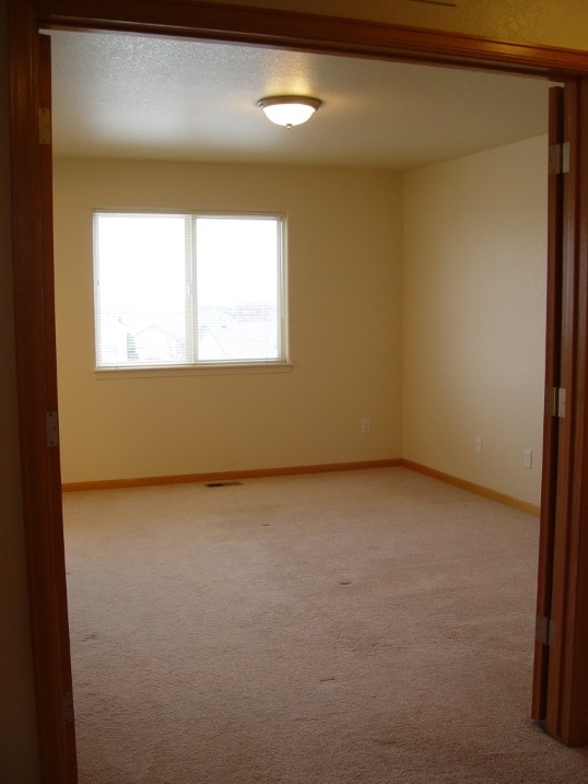 Building Photo - 4186 Cotopaxi Dr