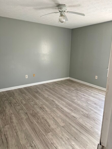 Building Photo - 55 Magnolia Dr