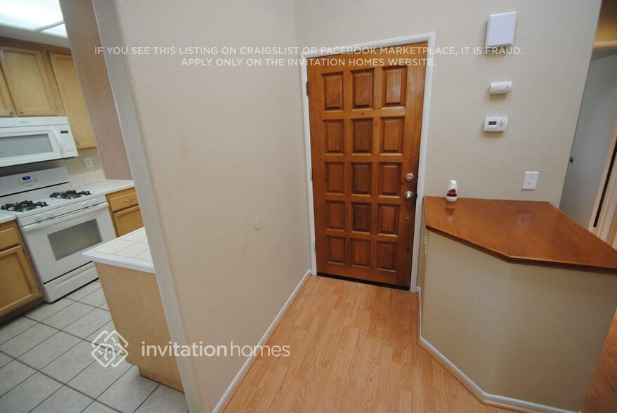 Building Photo - 40053 Adian Ct