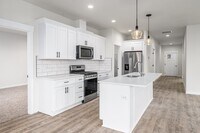 Building Photo - 3008 N Marguerite Rd