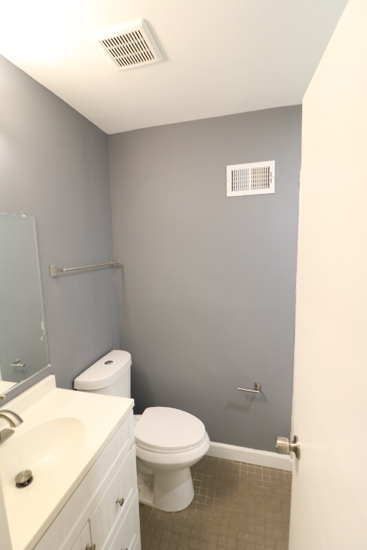 Building Photo - 7824 Briardale Terrace