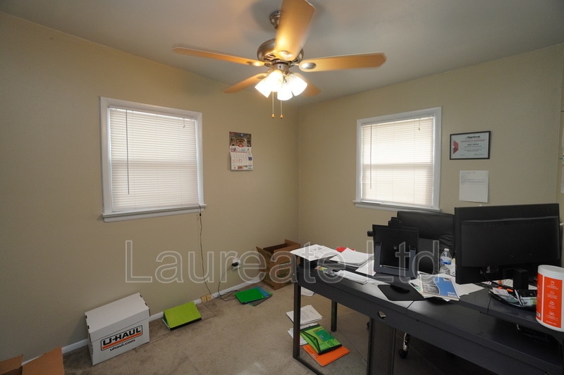 Building Photo - 4580 S Fox St