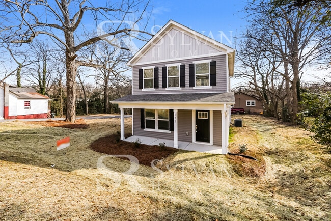 Building Photo - Coming HOME never felt so good!