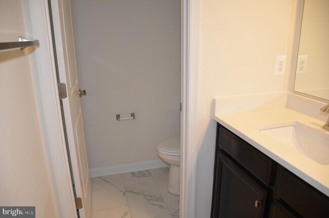 Building Photo - 5609 Tallyn Hunt Pl