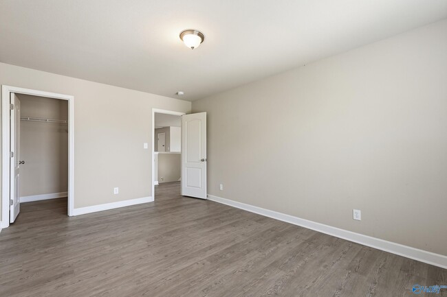 Building Photo - 113 Pitts Griffin Drive