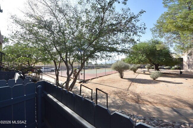 Building Photo - 8080 E Speedway Blvd