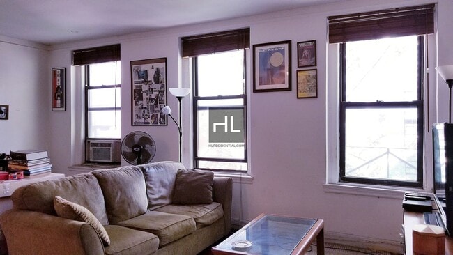 Building Photo - 401 E 58th St