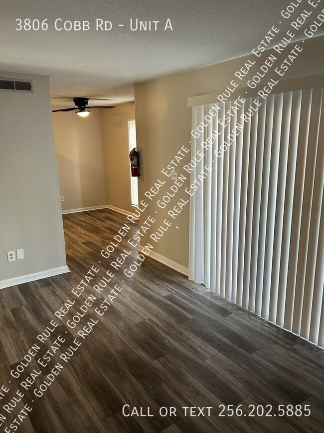 Building Photo - 3806 Cobb Rd