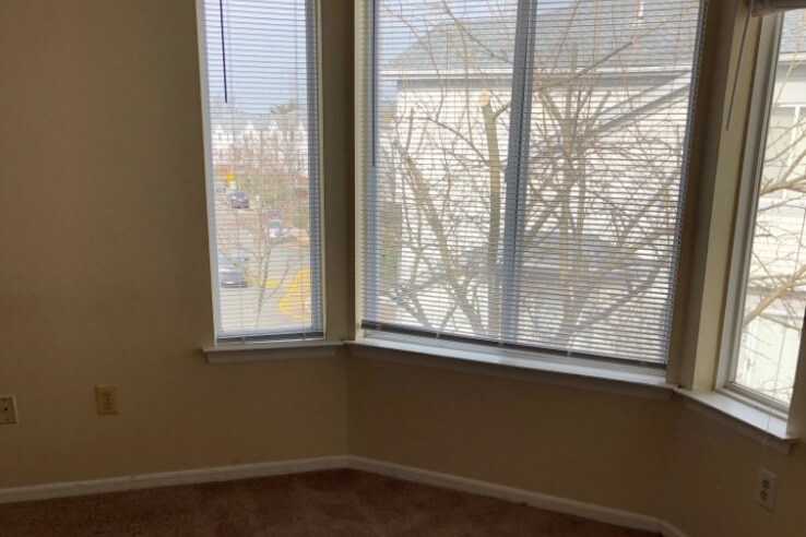 Master Bedroom - 1205 Jesse Way