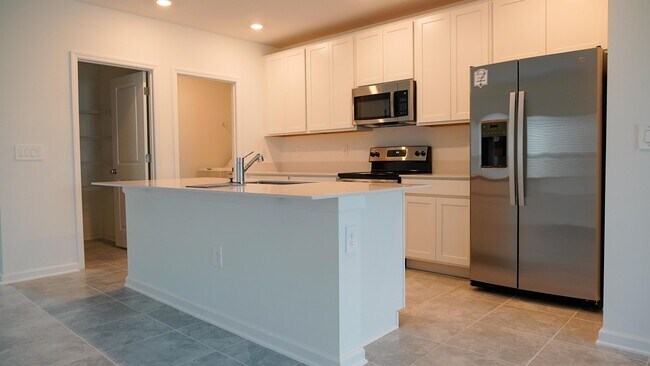 Building Photo - 2331 Burney Fls Ln
