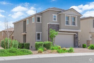 Building Photo - Stunning 4 bedroom 2.5 bathroom nestled in...