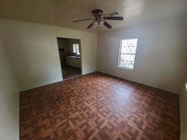 Building Photo - 3266 Wagner St