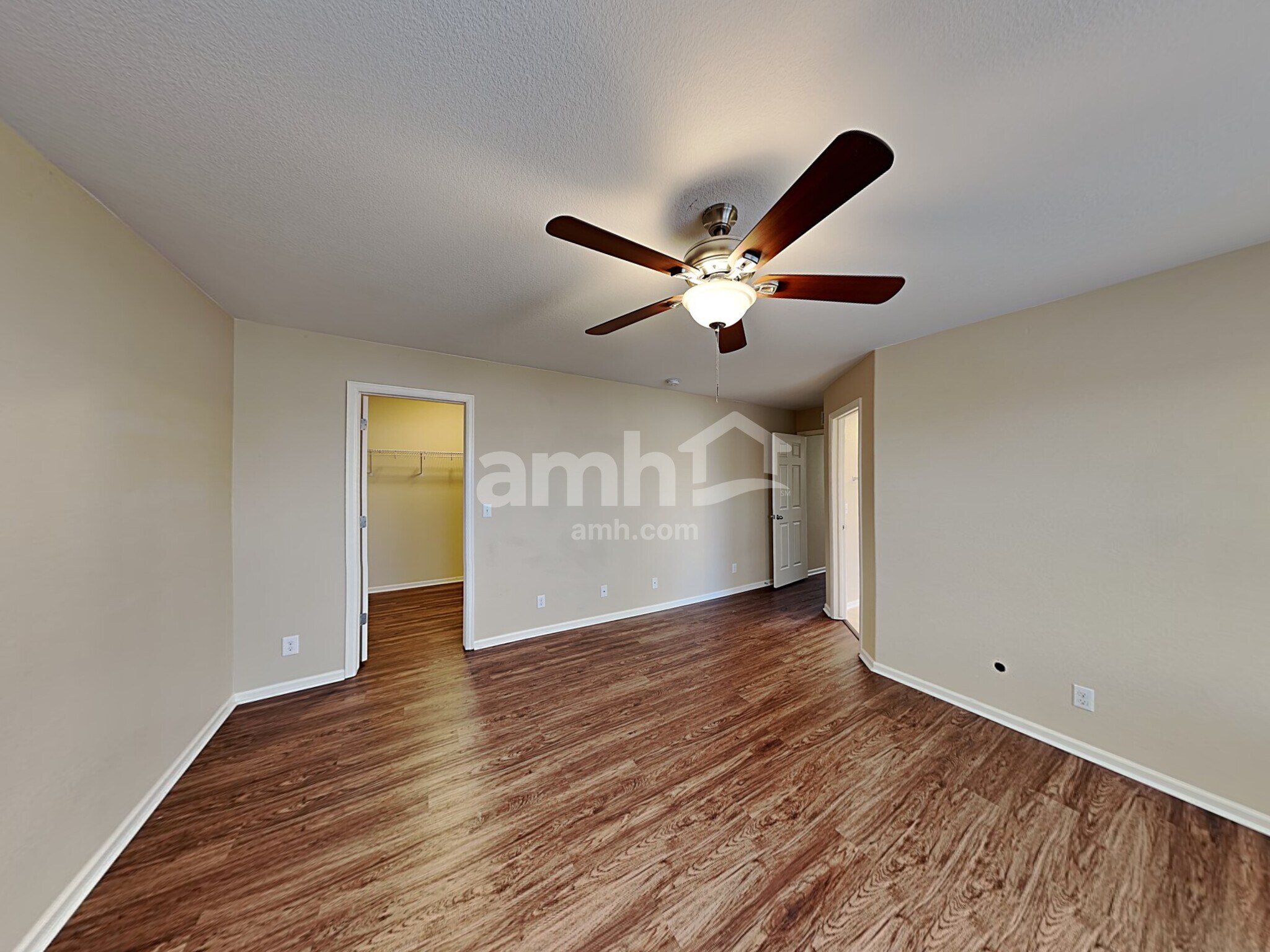 Building Photo - 16224 E 54th Ave