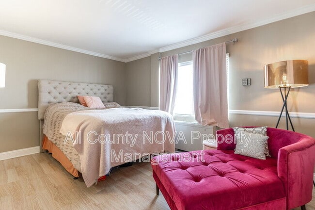 Building Photo - 4343 Cherry Hill Rd