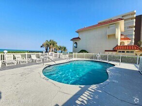 Building Photo - Seaside Serenity Awaits: Spacious 3-Bedroo...