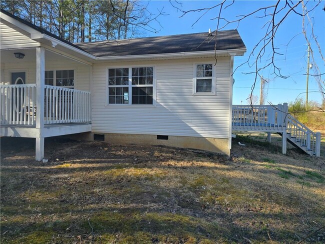 Building Photo - 1610 Mulberry Rock Rd