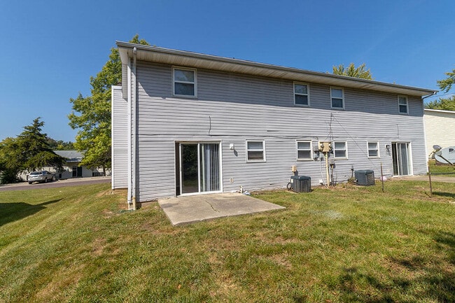 Building Photo - 7300 N Moberly Dr