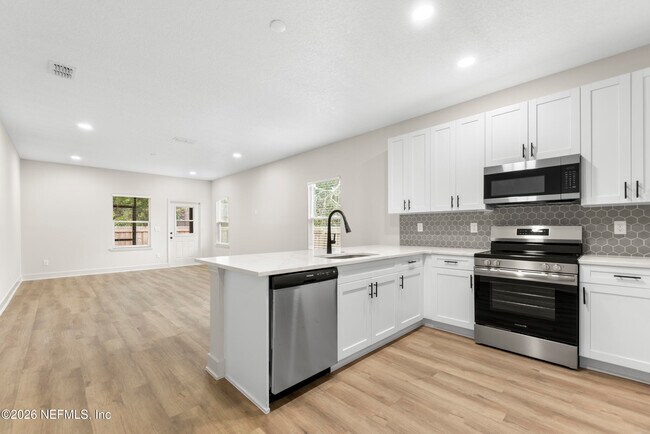 Building Photo - 4031 Ernest St