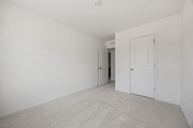 Building Photo - Prime Durham Townhome in Bull City North – Beautiful 3BR/2.5BA with 1-Car Garage