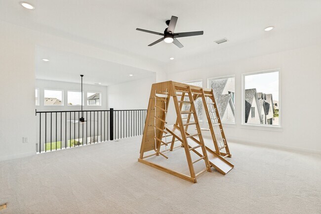 Building Photo - 3112 Blake Dr