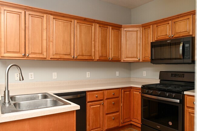 Building Photo - 487 W 1490 N