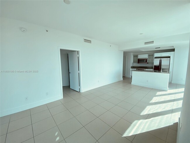 Building Photo - 888 Biscayne Blvd