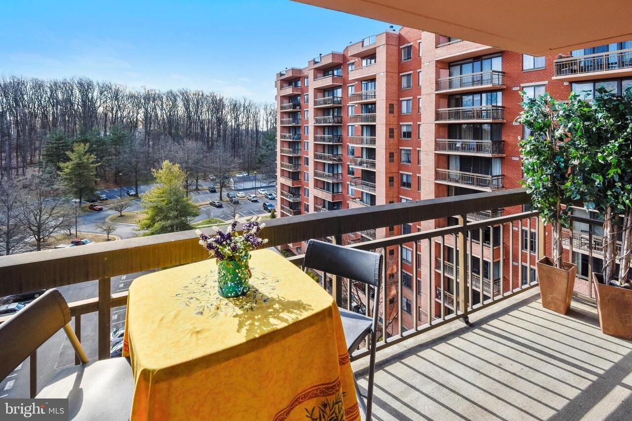 Building Photo - 2230 George C Marshall Dr