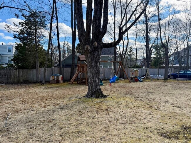 Building Photo - 90 Mill St