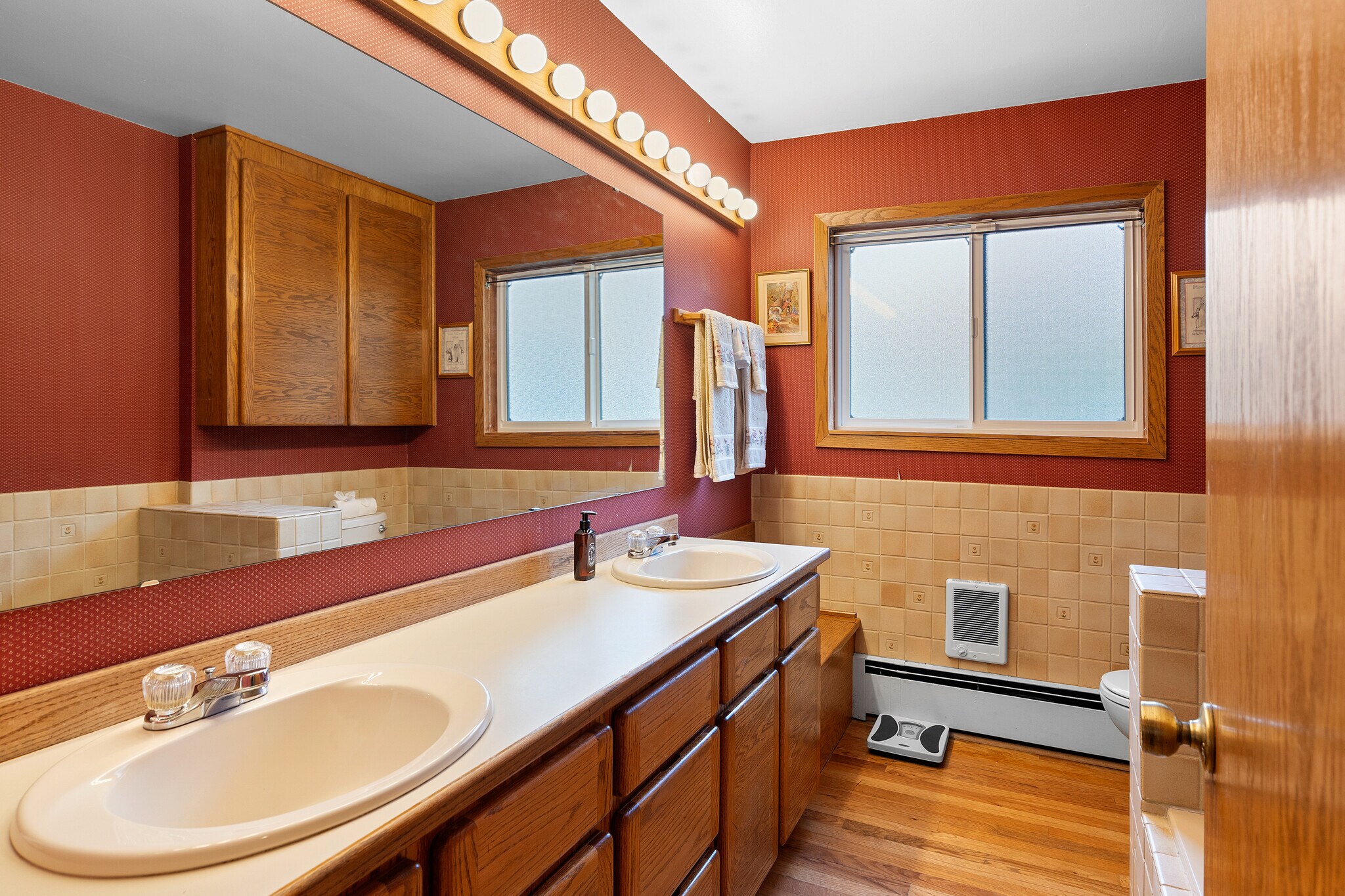 Building Photo - 6008 SW 21st Ave