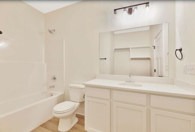 Building Photo - 17003 W Kashmir St