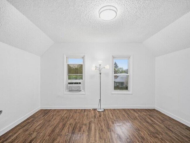 Building Photo - Stunning Updated Home in North Spokane | Bright Interiors, Modern Kitchen & Private Patio