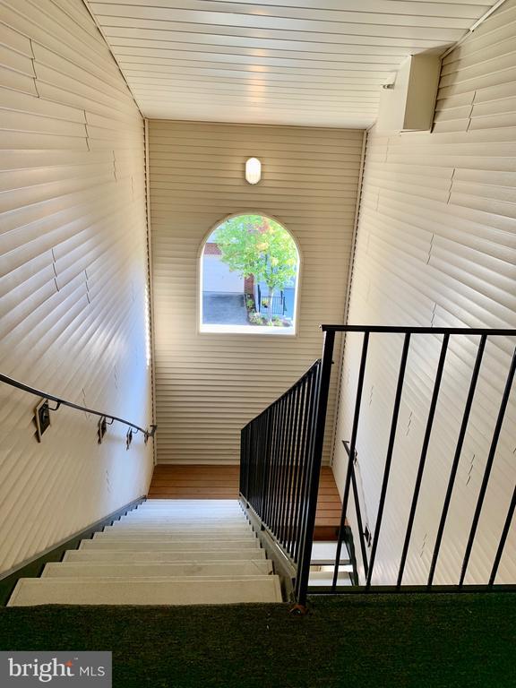 Building Photo - 6149 Stonehenge Pl